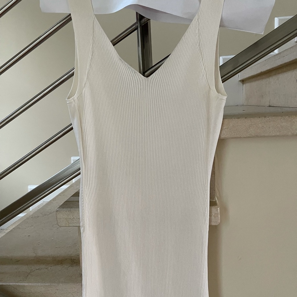 VINTAGE Elegant Chanel WHITE TOP💝HP - Picture 7 of 15